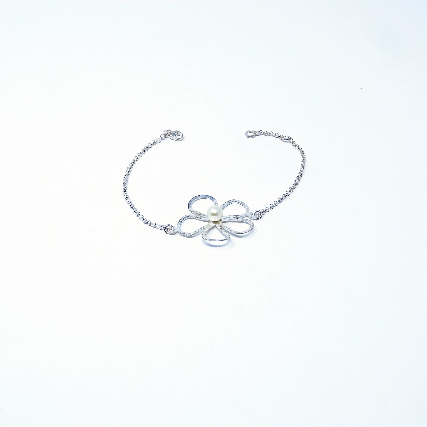 Armband „Blüte mit Perle“