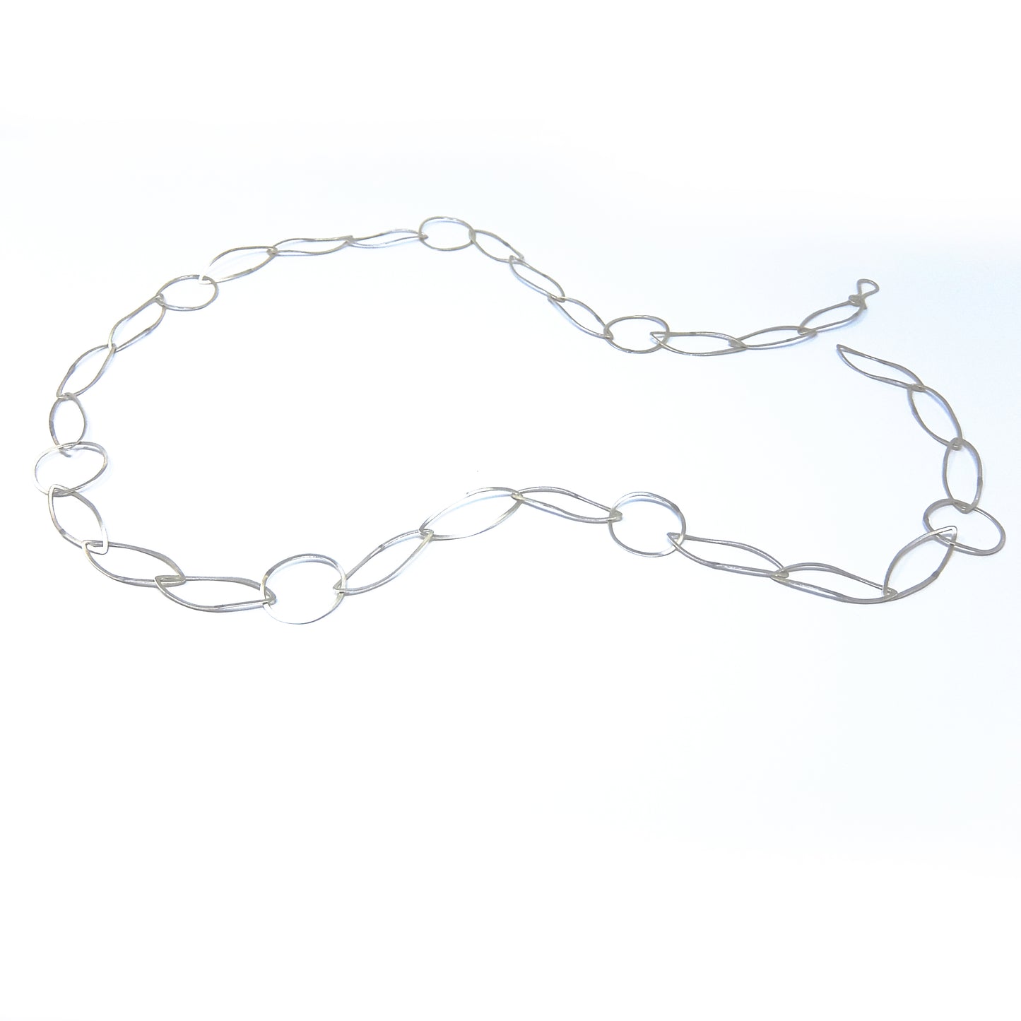Lange Kette, runde und gebogene navetteförmige Ösen - 925 Silber